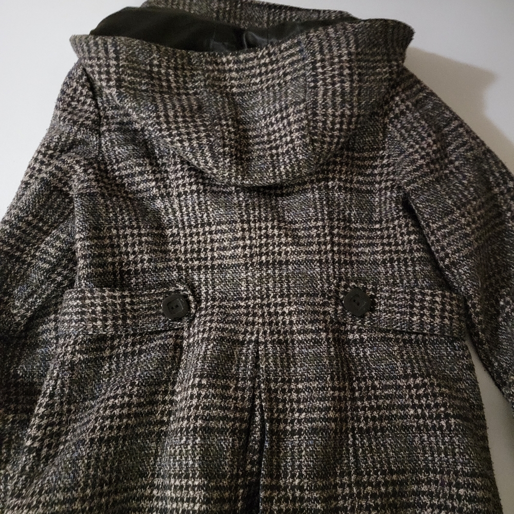 Coat - Picture 5 of 5